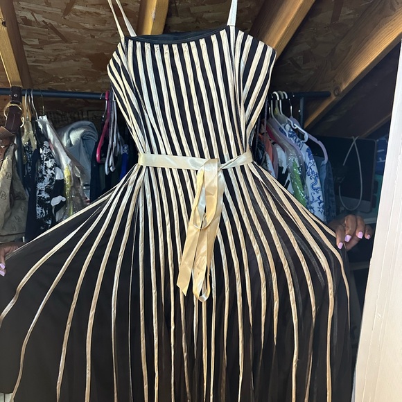 Sandra Darren Black and White Spaghetti Strap Sundress - Picture 1 of 4